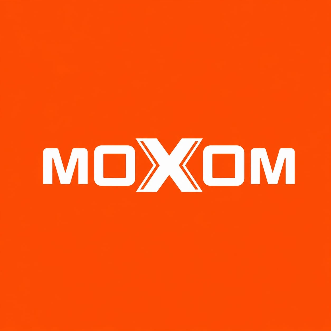 MOXOM Official Brand Logo and Accessories Brand Image